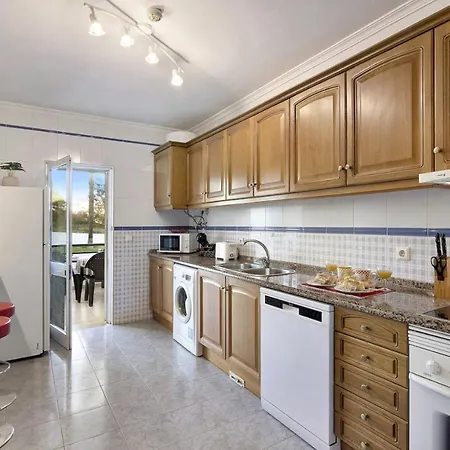 Manelito House By Sunyway *