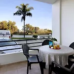 Manelito House By Sunyway